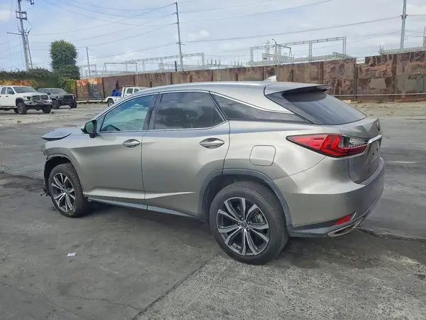 2T2HZMAA1MC201565 2021 LEXUS RX - Image 2