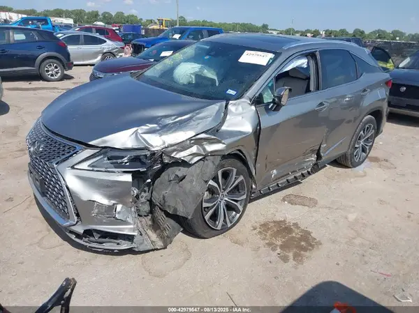 2T2HZMAA1NC219968 2022 LEXUS RX - Image 2