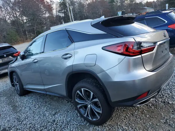 2T2HZMAA1NC239413 2022 LEXUS RX - Image 2