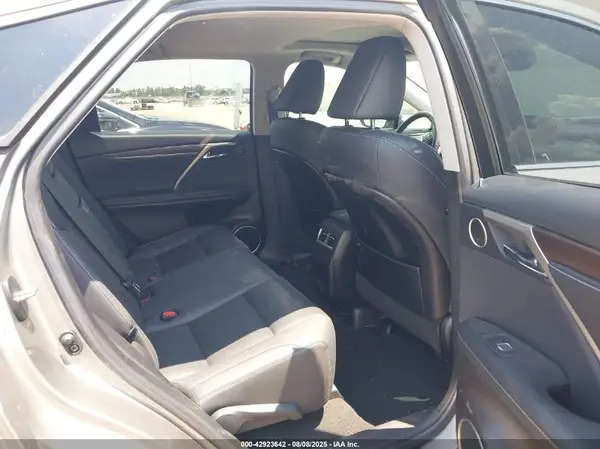 2T2HZMAA1NC240013 2022 LEXUS RX - Image 8