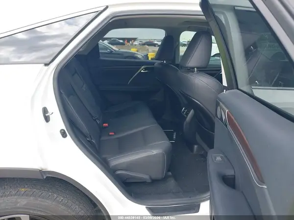 2T2HZMAA1NC250184 2022 LEXUS RX - Image 8