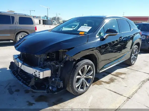 2T2HZMAA2LC151497 2020 LEXUS RX - Image 2