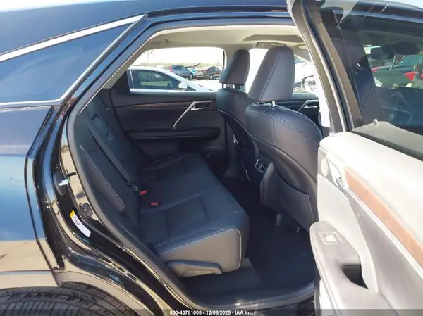 2T2HZMAA2LC151497 2020 LEXUS RX - Image 8