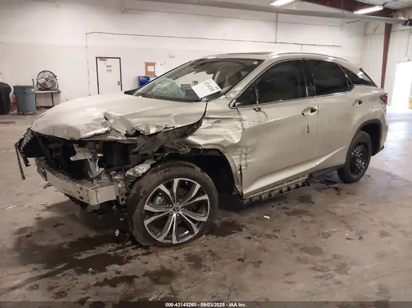 2T2HZMAA2MC206550 2021 LEXUS RX - Image 2