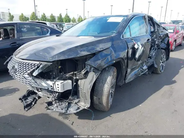 2T2HZMAA2MC209433 2021 LEXUS RX - Image 2