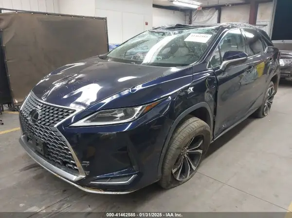 2T2HZMAA2MC210565 2021 LEXUS RX - Image 2