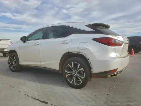 2T2HZMAA2MC212526 2021 LEXUS RX - Image 2