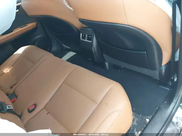 2T2HZMAA2NC237539 2022 LEXUS RX - Image 8
