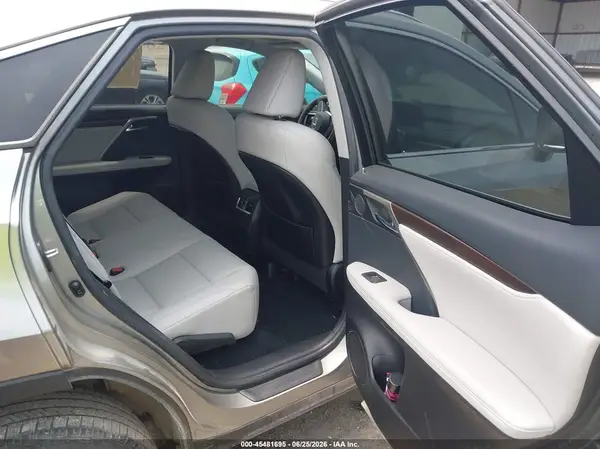 2T2HZMAA2NC242210 2022 LEXUS RX - Image 8