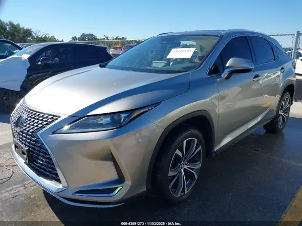 2T2HZMAA3MC189094 2021 LEXUS RX - Image 2