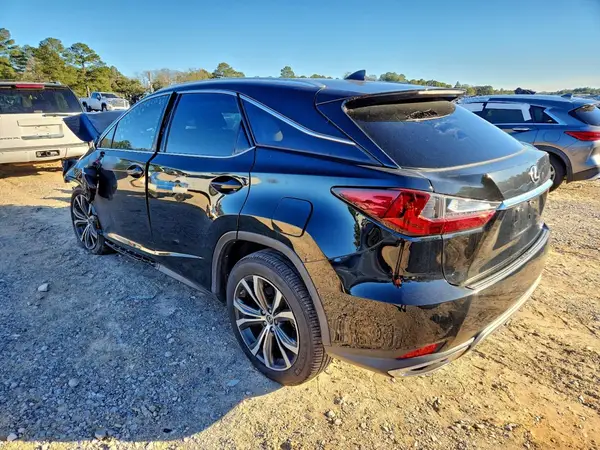 2T2HZMAA3MC195462 2021 LEXUS RX - Image 2