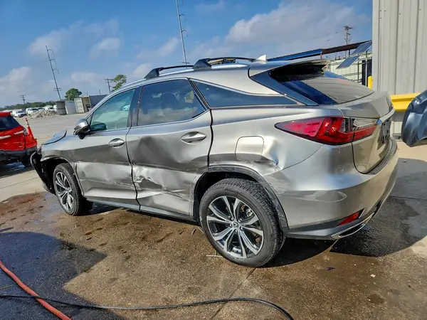 2T2HZMAA3MC203821 2021 LEXUS RX - Image 2