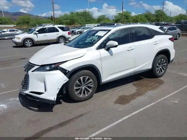 2T2HZMAA3NC225240 2022 LEXUS RX - Image 2