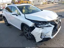 2T2HZMAA3NC256035 2022 LEXUS RX