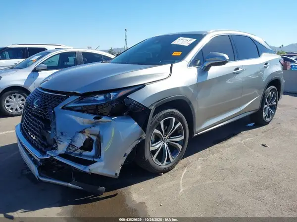 2T2HZMAA3NC259078 2022 LEXUS RX - Image 2
