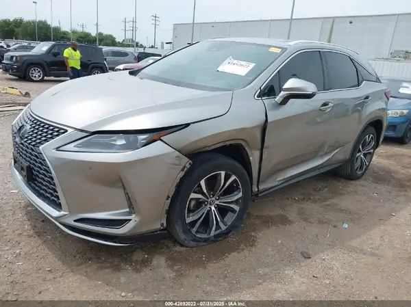 2T2HZMAA4LC171475 2020 LEXUS RX - Image 2