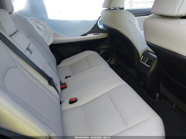 2T2HZMAA4MC202161 2021 LEXUS RX - Image 8