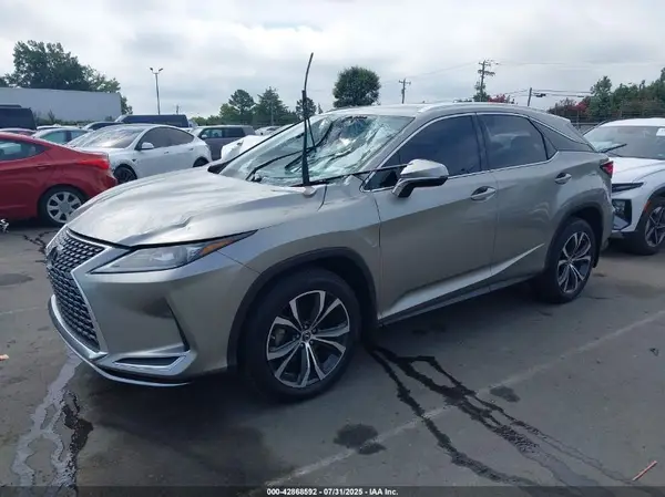 2T2HZMAA4NC223240 2022 LEXUS RX - Image 2