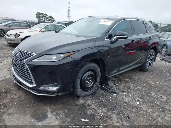 2T2HZMAA4NC238093 2022 LEXUS RX - Image 2