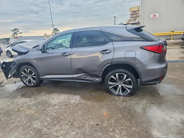 2T2HZMAA5MC189811 2021 LEXUS RX - Image 2