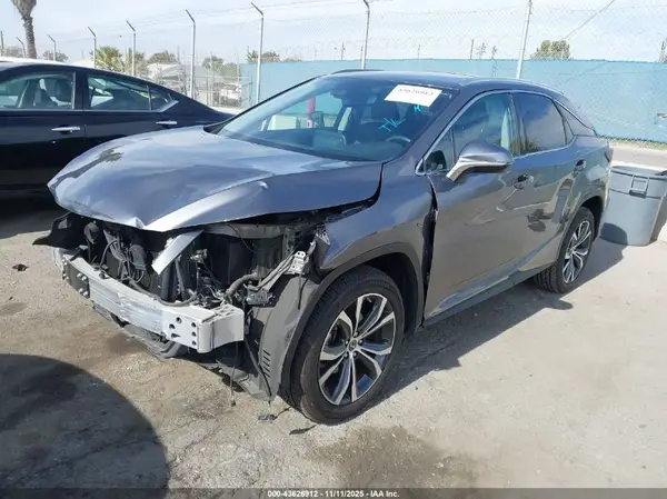 2T2HZMAA5NC228589 2022 LEXUS RX - Image 2