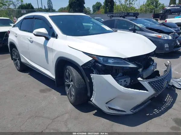 2T2HZMAA5NC232254 2022 LEXUS RX - Image 1