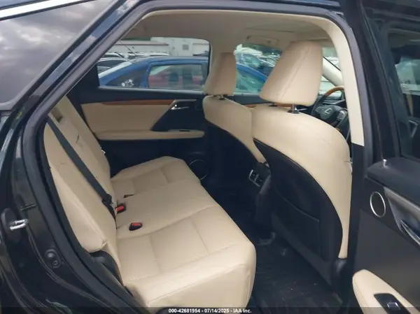 2T2HZMAA5NC239575 2022 LEXUS RX - Image 8