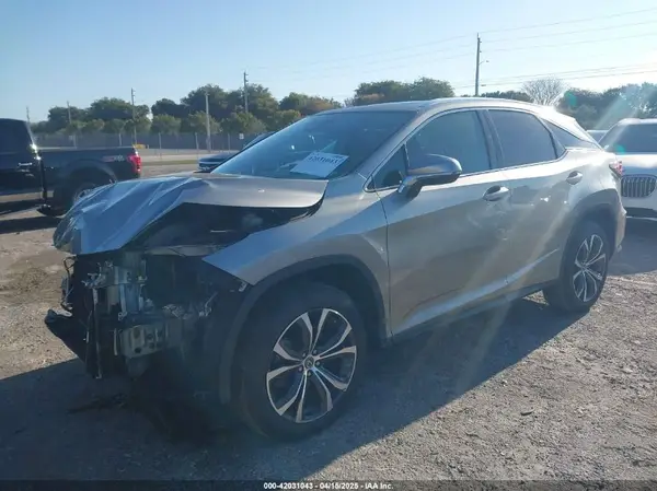 2T2HZMAA5NC240161 2022 LEXUS RX - Image 2