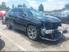 2T2HZMAA5NC258871 2022 LEXUS RX