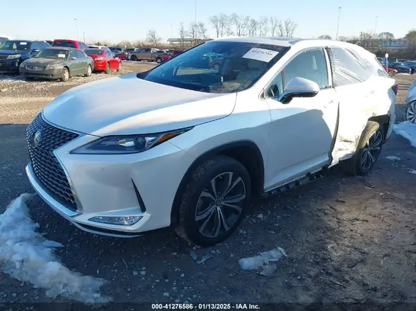 2T2HZMAA5NC259437 2022 LEXUS RX - Image 2