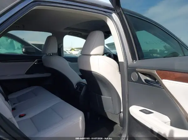 2T2HZMAA6LC174653 2020 LEXUS RX - Image 8