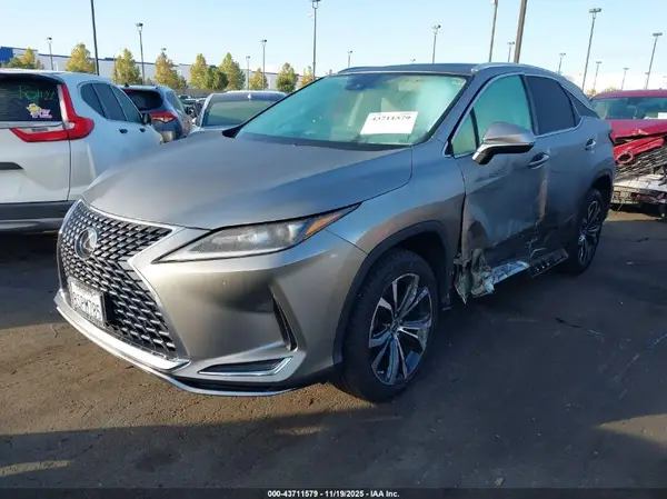 2T2HZMAA6LC179030 2020 LEXUS RX - Image 2