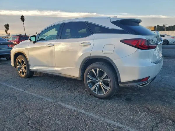 2T2HZMAA6MC195083 2021 LEXUS RX - Image 2