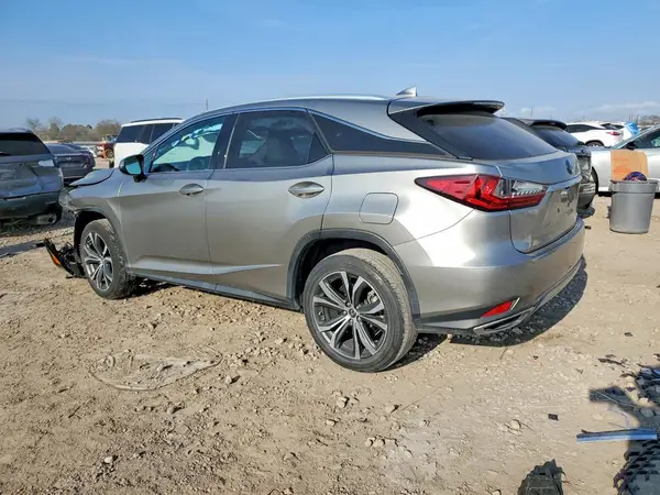 2T2HZMAA6MC202517 2021 LEXUS RX - Image 2