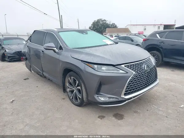 2T2HZMAA6NC225538 2022 LEXUS RX - Image 1