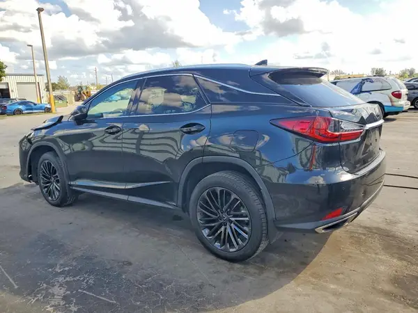 2T2HZMAA6NC225832 2022 LEXUS RX - Image 2