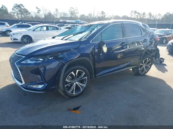2T2HZMAA6NC228908 2022 LEXUS RX - Image 2