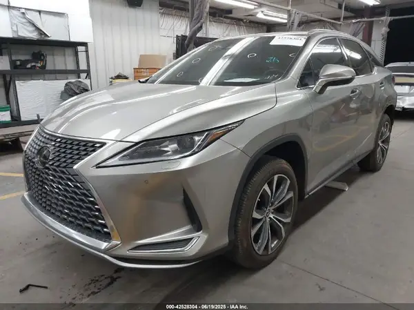 2T2HZMAA6NC232022 2022 LEXUS RX - Image 2