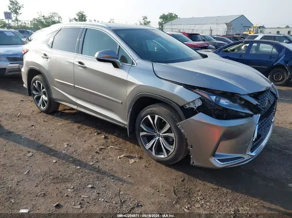 2T2HZMAA6NC238967 2022 LEXUS RX - Image 1