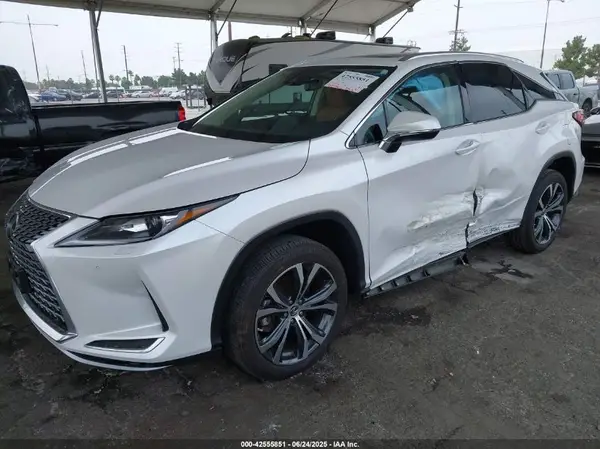 2T2HZMAA6NC246275 2022 LEXUS RX - Image 2