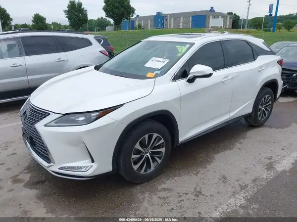 2T2HZMAA6NC257406 2022 LEXUS RX - Image 2