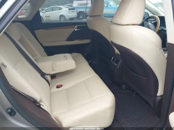 2T2HZMAA7LC160132 2020 LEXUS RX - Image 8