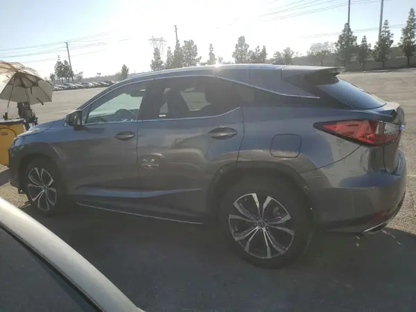 2T2HZMAA7NC228058 2022 LEXUS RX - Image 2
