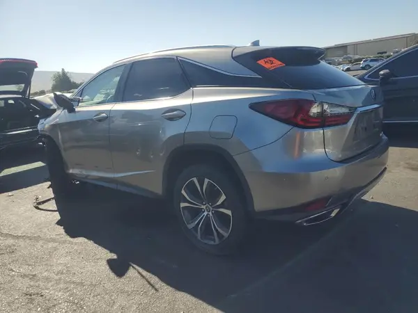 2T2HZMAA7NC235723 2022 LEXUS RX - Image 2