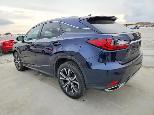 2T2HZMAA7NC238203 2022 LEXUS RX - Image 2