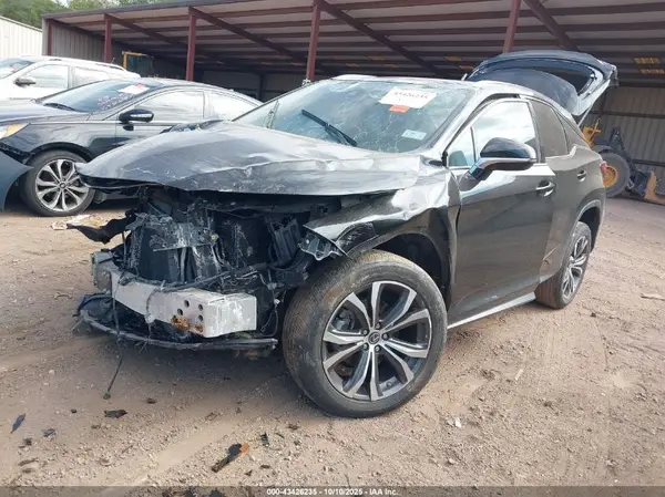 2T2HZMAA8LC162391 2020 LEXUS RX - Image 2