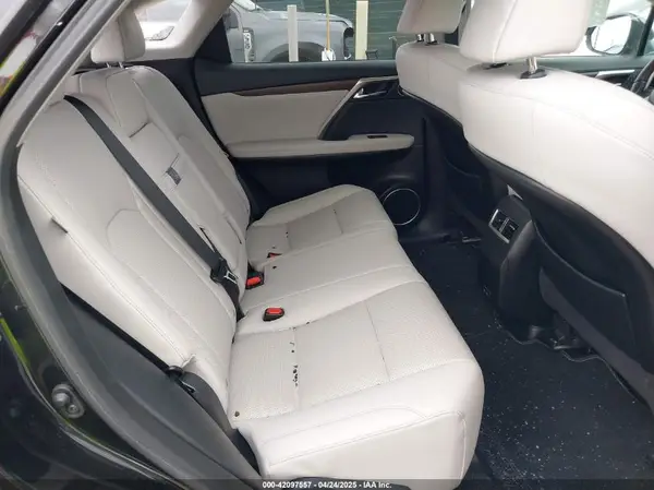 2T2HZMAA8MC183615 2021 LEXUS RX - Image 8
