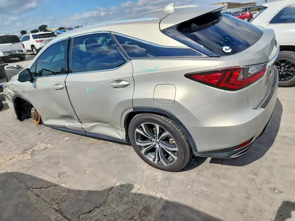 2T2HZMAA8MC218282 2021 LEXUS RX - Image 2
