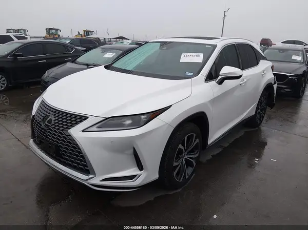 2T2HZMAA8NC222415 2022 LEXUS RX - Image 2