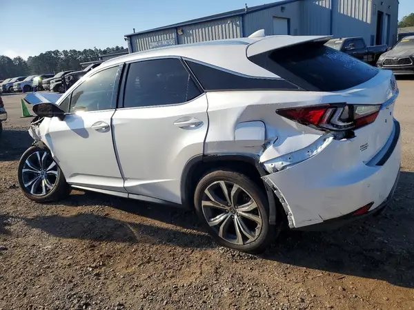 2T2HZMAA8NC225007 2022 LEXUS RX - Image 2